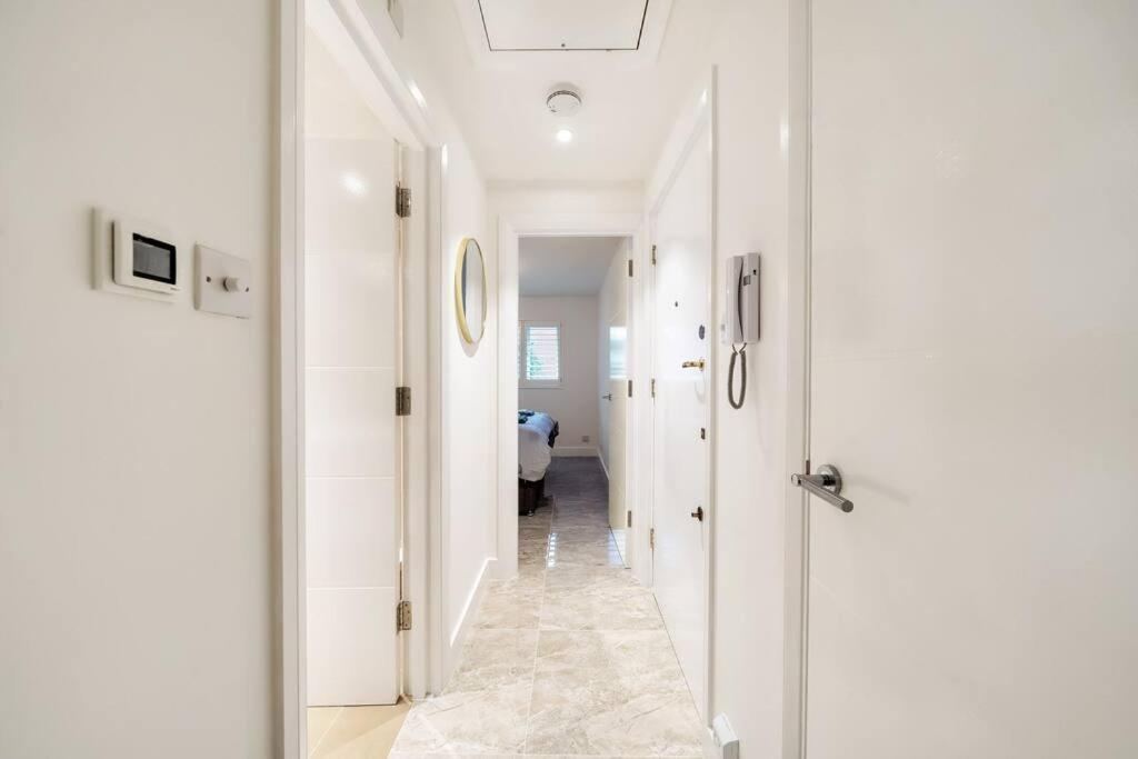 Stylish Contemporary 1 Bed Flat Near London Bridge Londres Exterior foto